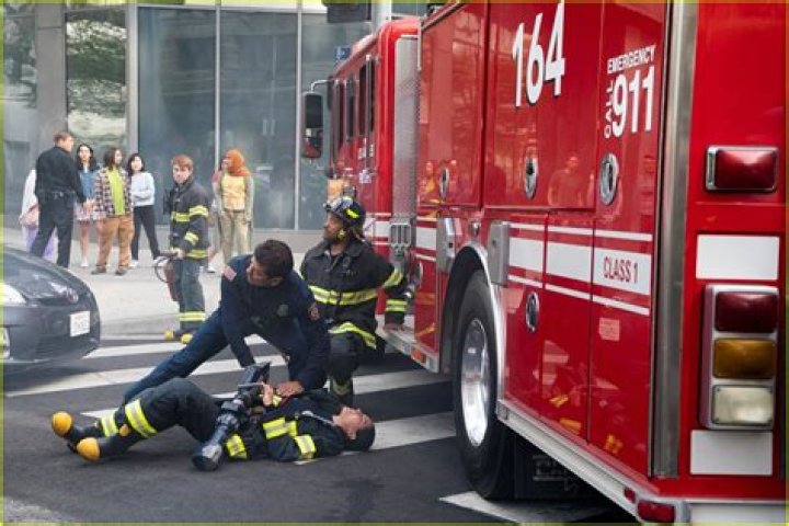 '911' Season 4 Finale Spoilers: Did Eddie Die? Plus, Showrunner Teases Season 5 Details