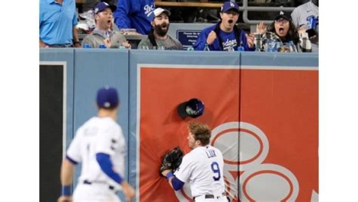 A day later, Dodgers’ Gavin Lux can joke about crashing into outfield wall