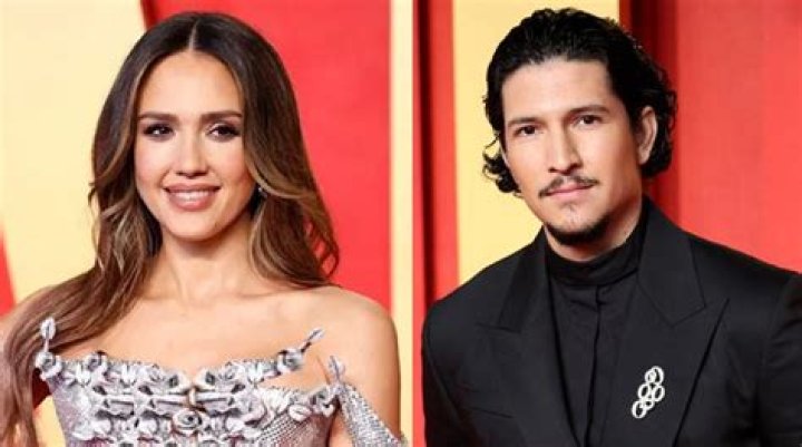 Actor Cameron Dallas rumored to be gay. Is it true? Or is he dating some girlfriend?