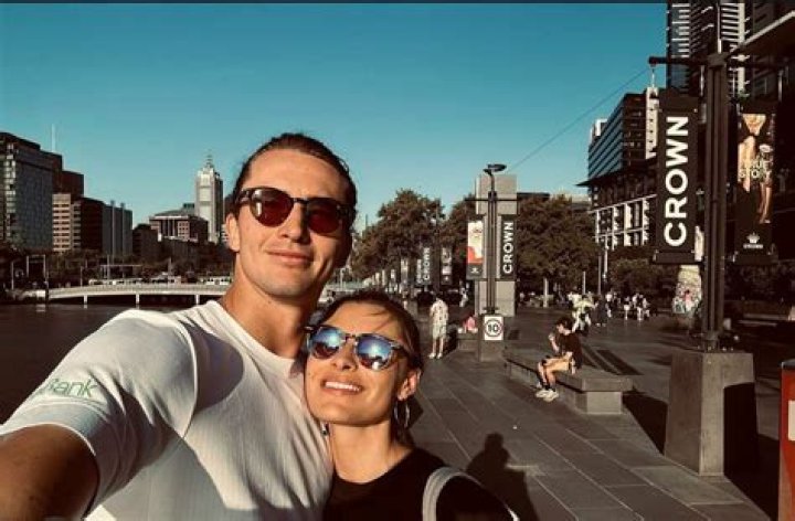 Alexander Zverev Girlfriend Pictures - Is He Dating Sophia Thomalla? Explore Her Wikipedia Biography