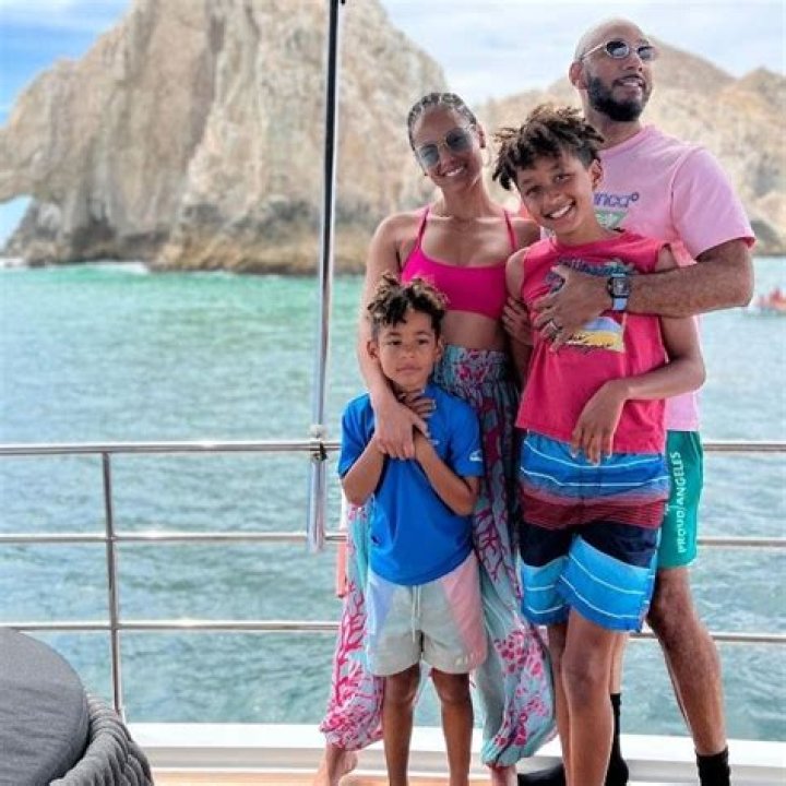 ALICIA KEYS, SWIZZ BEATZ AND KIDS ARE ON SPRING BREAK GETAWAY