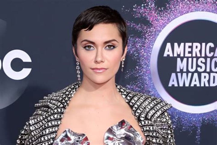 Alyson Stoner net worth, boyfriend, dating, height, gay, wiki, bio