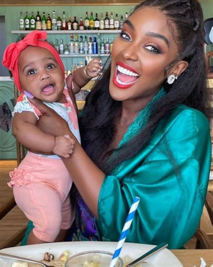 AMARA LA NEGRA DOTES ON HER TWINS IN NEW PHOTOS