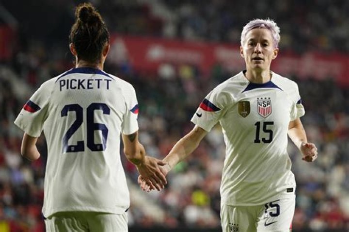 Are Carson Pickett And Mackenzie Arnold Partners? Her Is What We Find Out