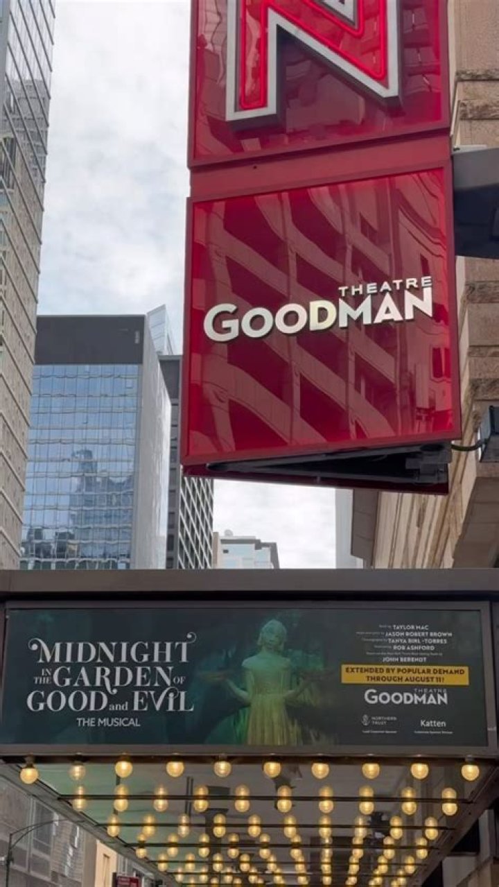 Arts & Entertainment,Chicago,Loop,social distancing,movies,movie theater,Coronavirus,coronavirus chicago,Arts & Culture,coronavirus pandemic,shelter in place,facebook live,covid-19 Archives