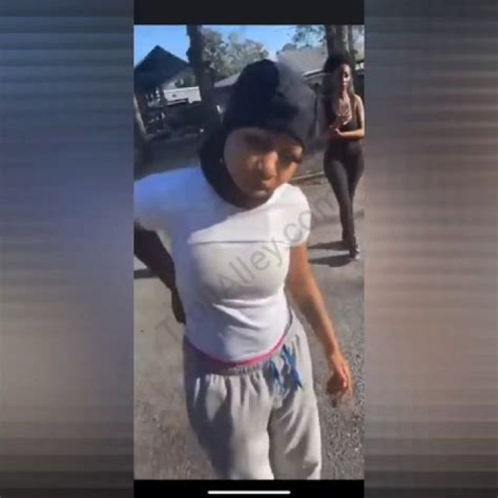 Atlanta Female GANG Members Get Into A Shootout, Police Chase On IG . . . And Escape!!