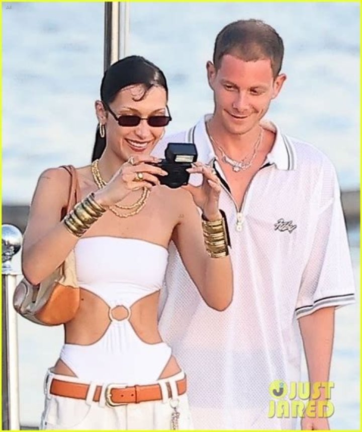 Bella Hadid & Boyfriend Marc Kalman Go Sightseeing with Friends in France