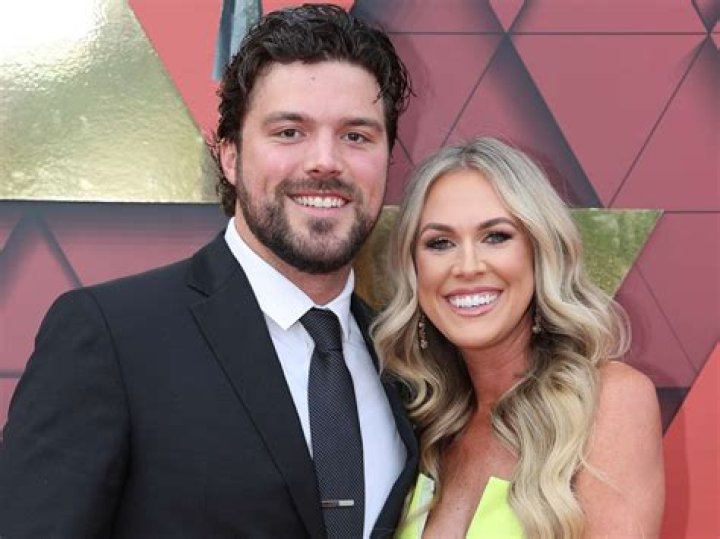 Blake Bell’s Wife: Meet the Chiefs Tight End’s Love Lyndsay Bell