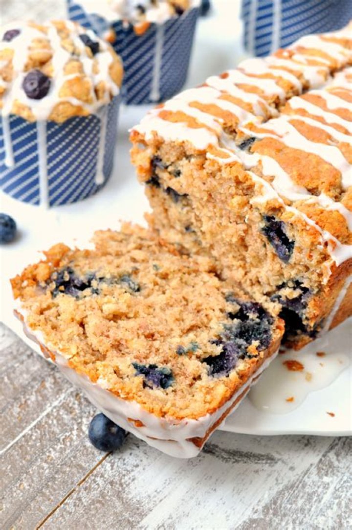 Oatmeal Bread - Celebrating Sweets