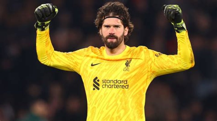 Brazilian Goalkeeper: Is Alisson Becker Hair And Beard Real? Long Hairstyle And New Look