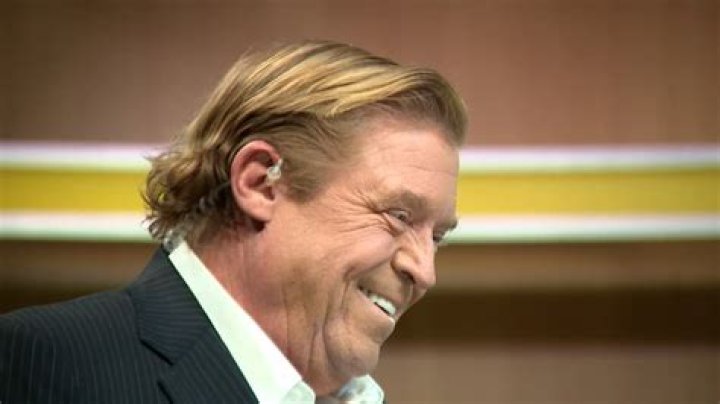 Bruce Rader Bio, Age, Family, WAVY TV, Wife, Height, Salary, Net Worth