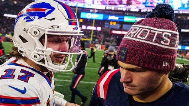 Buffalo Bills quarterback Josh Allen SCOLDS fans as they THROW OBJECTS at him in hopes of autographs