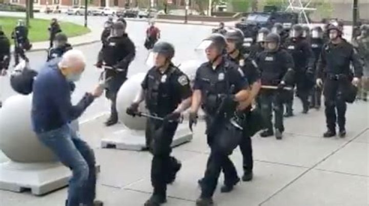 buffalo police riot squad Archives