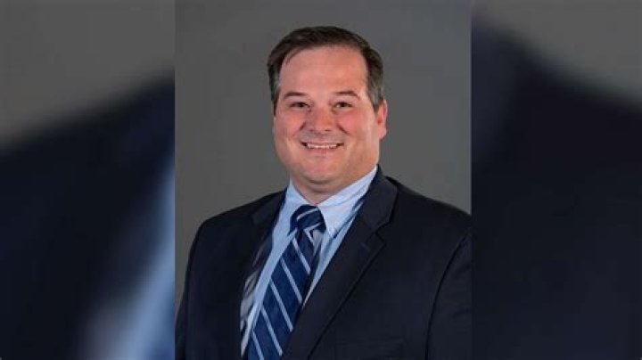 Carlineo, Patrick W Jr Archives