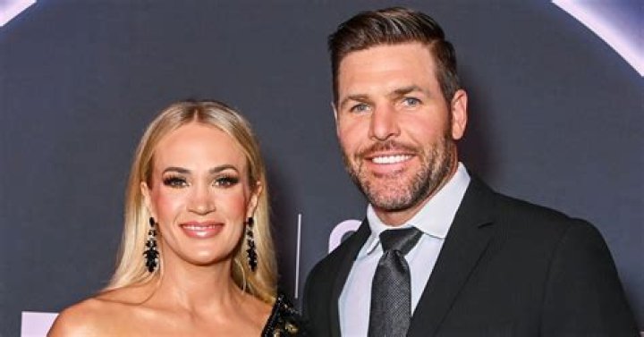 Carrie Underwood's Husband Mike Fisher Defends Aaron Rodgers Amid Vaccine Controversy