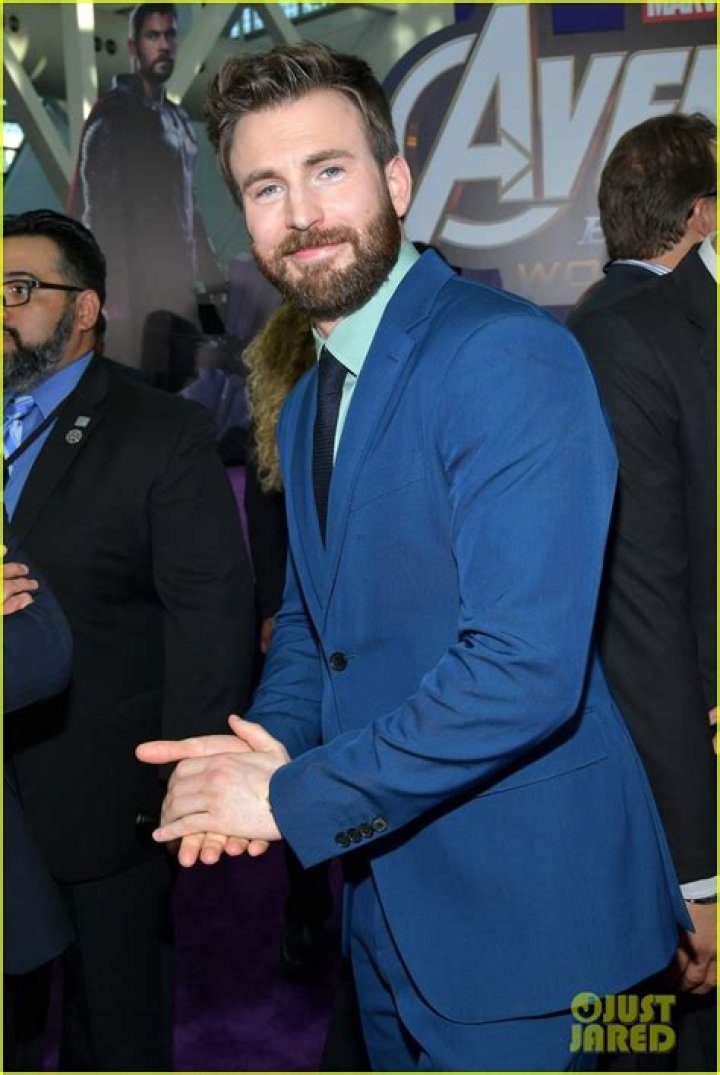 Chris Evans Halloween Post Intensifies Alba Baptista Dating Rumors