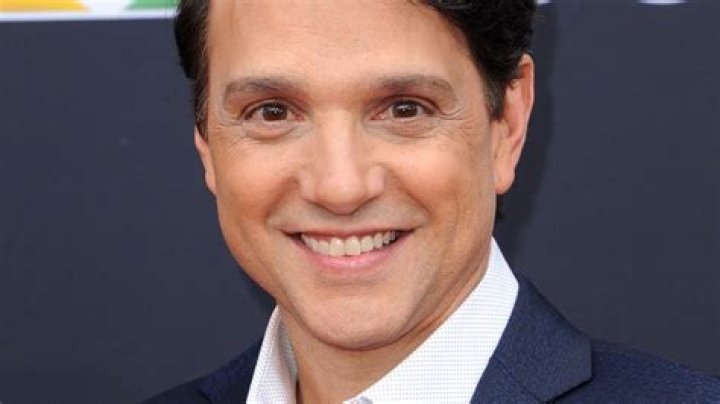 Cobra Kai Star Gianni DeCenzo's Most Memorable Moment Involves A Ralph Macchio Injury