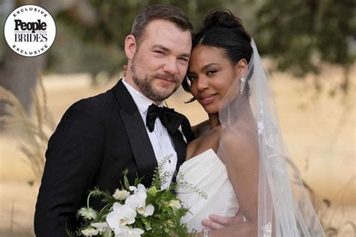 CODA: Is Daniel Durant Deaf In Real Life, Who Is His Wife? Real Name - How Rich Is The Actor? Net Worth 2022 & Facts To Know