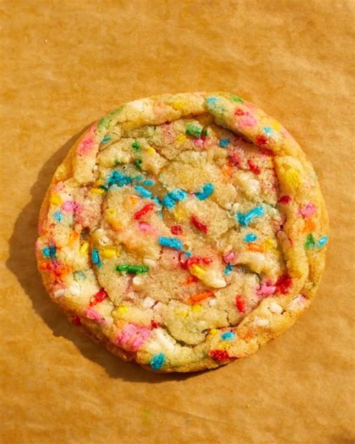 Costco Bakery Is Now Selling Confetti Cookies and Four Berry Pie