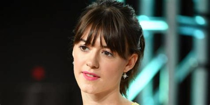 Daisy Edgar-Jones Reveals How Her 'Normal People' Bangs Came To Be