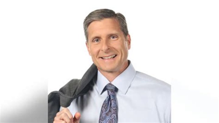 Dan Henry (Fox 4 Dallas), Bio, Age, Height, Weight, Family, Spouse, Salary, Net Worth