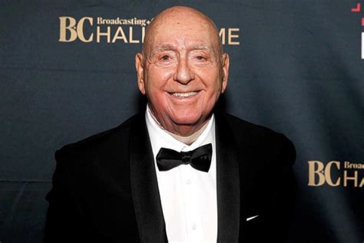 Dick Vitale gets emotional during first broadcast since cancer diagnosis