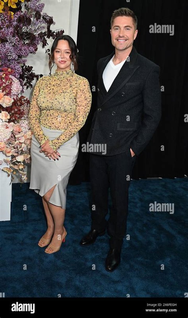 Does Claire Hogle Have A Boyfriend Or Husband? Age And Wiki Bio