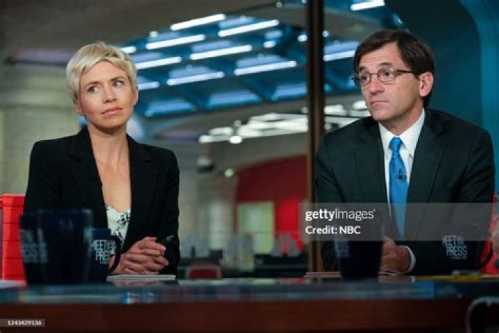 Does Leigh Ann Caldwell Wear A Wig? NBC Reporter's Look Grabs Attention Among Viewers - Illness Update