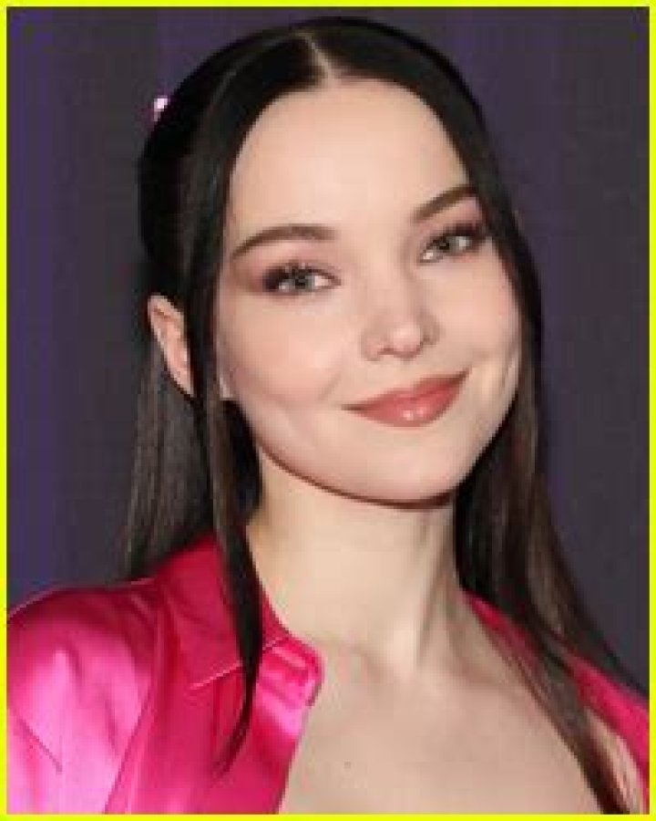 Dove Cameron Debuts Bold New Look! | Dove Cameron, Newsies | Just Jared: Celebrity News and Gossip