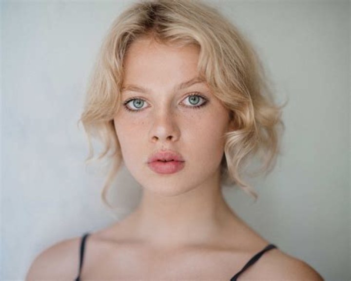 Who is Ella Newton? What’s Her Age? Know Everything