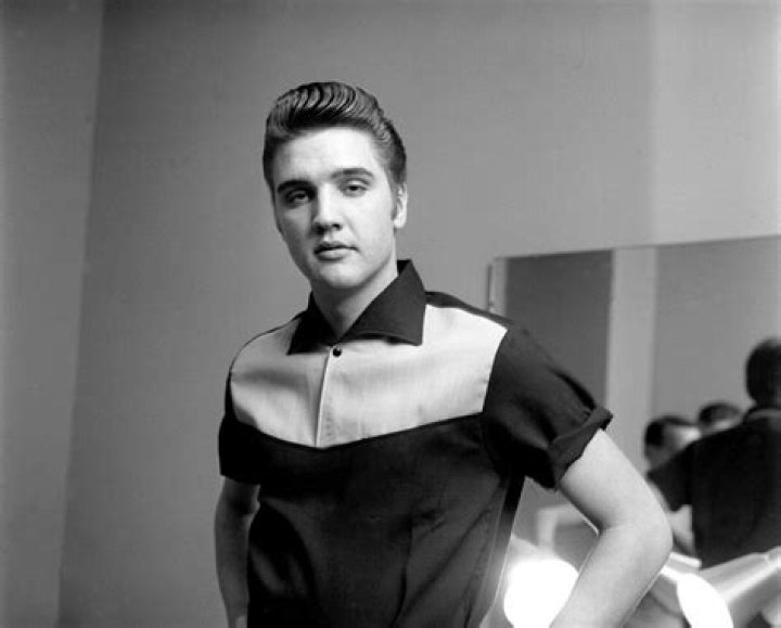 Elvis' Girlfriend Was Furious When She Realized He Wanted to 'Train' Her 'to Be a Good Pet'
