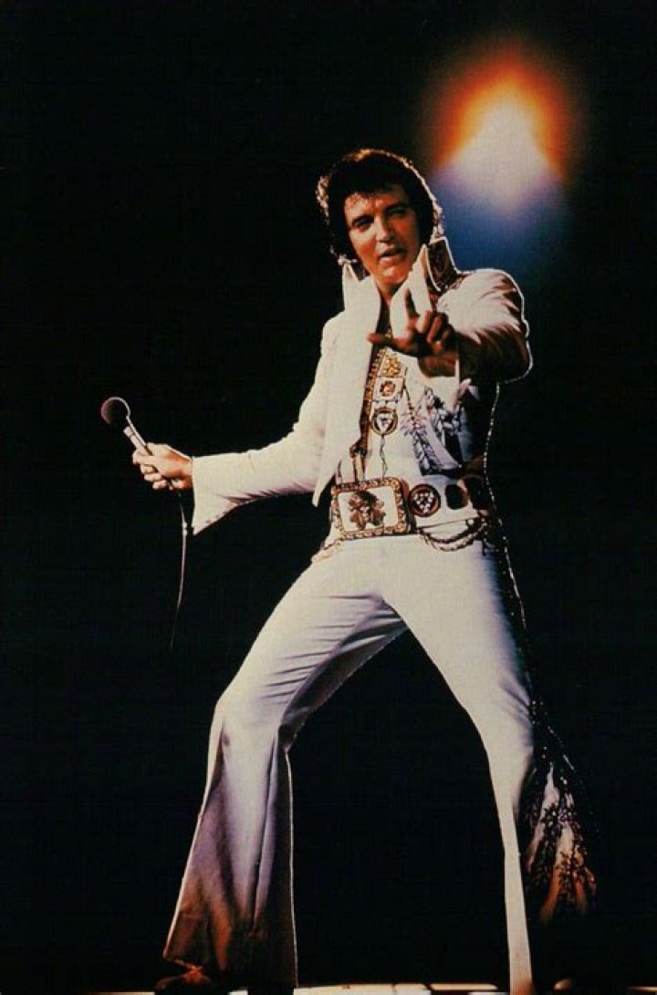 Elvis' Onstage Humiliation Prompted His Musical Director to Disgustedly Call Him 'All F***ed Up'