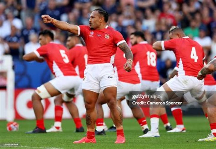 England 10-0 Tonga rugby LIVE: Stream FREE, TV channel, score, teams – Autumn International latest with Owen Farrell OUT