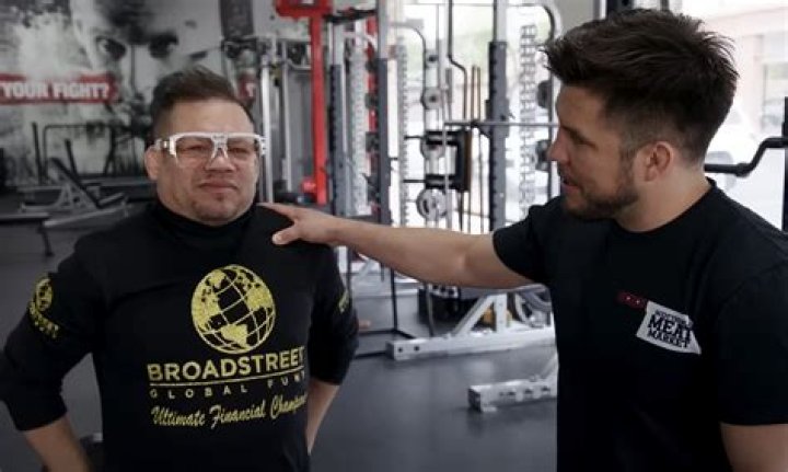 Eric Albarracin Age And Wikipedia Bio: Who Is He? Height Revealed