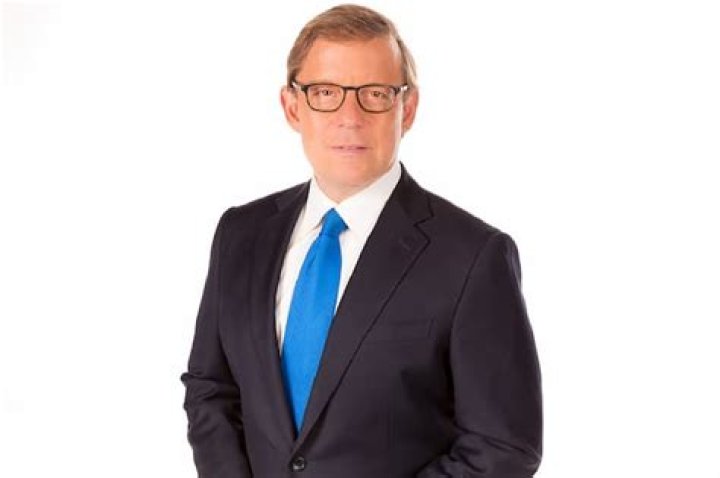 Eric Shawn Bio, FNC, Age, Height, Wife, Family, Net Worth, Salary