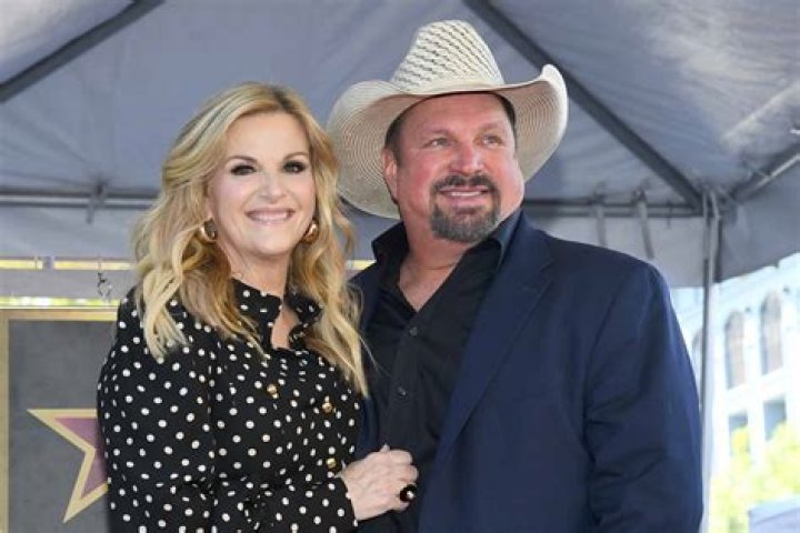 Garth Brooks & Trisha Yearwood’s Kids: Meet Their 3 Daughters