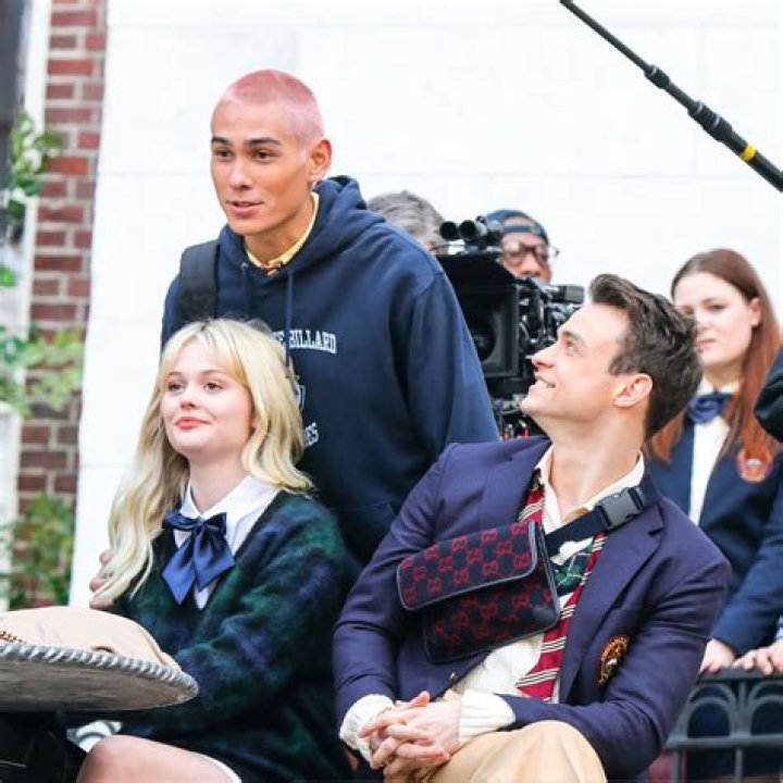 Gossip Girl's Evan Mock details making out with his male co-star while playing a bisexual character