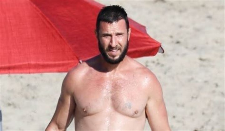 'Halo' Actor Pablo Schreiber Goes Shirtless During a Malibu Beach Day