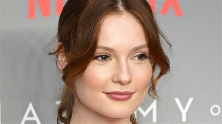 Hannah Dodd On Being Starstruck By Her Enola Holmes 2 Co-Stars