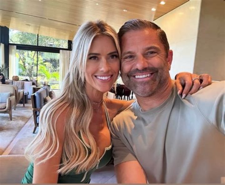 HGTV's Christina Haack Is Married To Husband - Announces Surprise Wedding To Husband Josh Hall, Wedding Photos & More