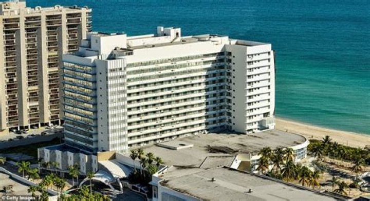 Historic Miami Beach hotspot Deauville Hotel begins demolition after shutting in 2017 