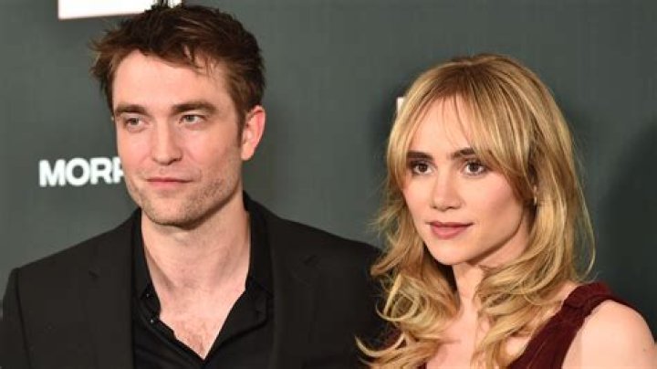 How Big Of An Age Gap Do Robert Pattinson And Suki Waterhouse Have?