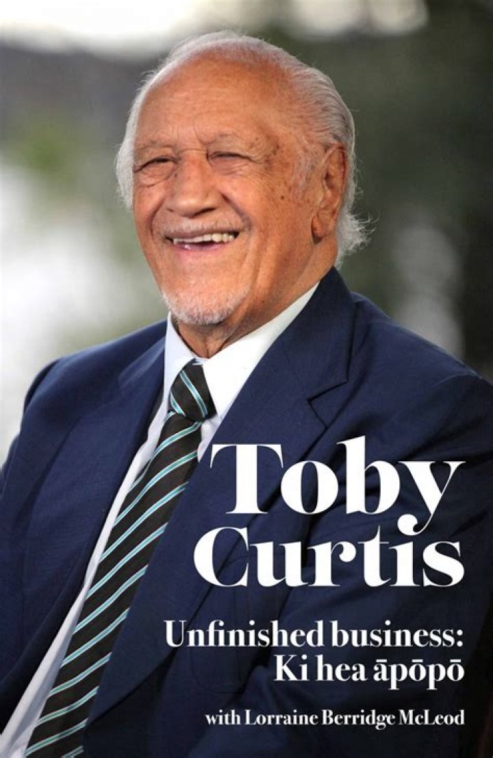How passed away Sir Toby Curtis? Examination of Education Giant's Cause of Death