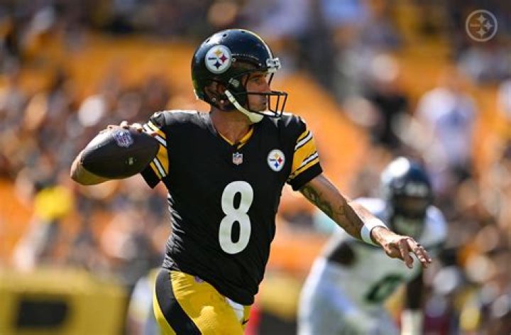 Howard Stern would throw Aaron Rodgers out of the NFL ‘so fast’