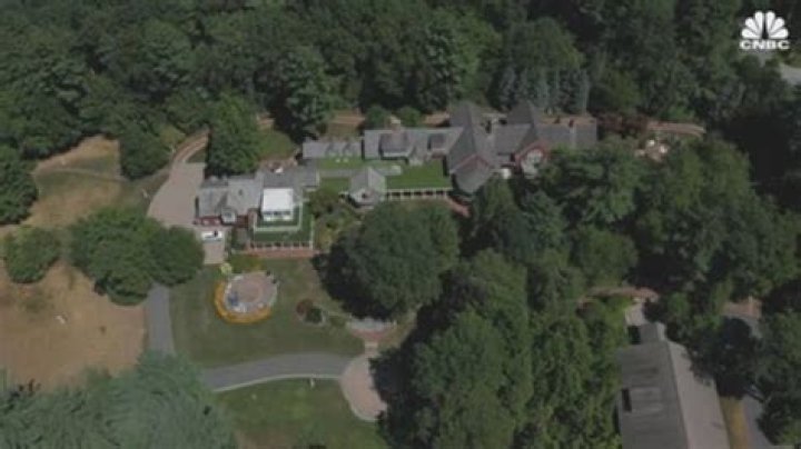 Inside the $23 million mega-mansion that Yankee Candle built