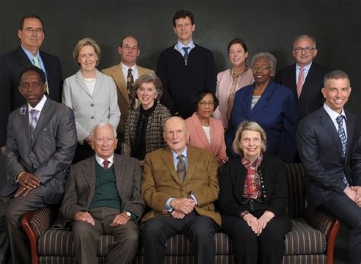 Investor Julian Robertson Wife Josephine Tucker: Who Is She? Death Cause Of The Billionaire Explained