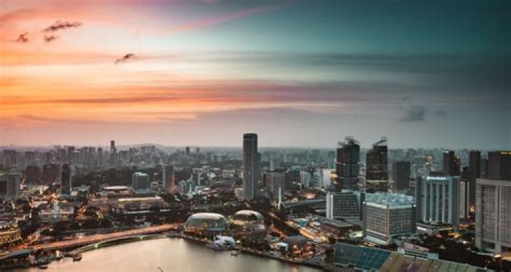 Is Chelsea & Senegalese GoalKeeper Edouard Mendy Muslim Or Christian? Age, Religion, Ethnicity, Family & More