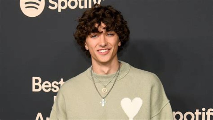 Is Gavin Casalegno Gay Or Bisexual