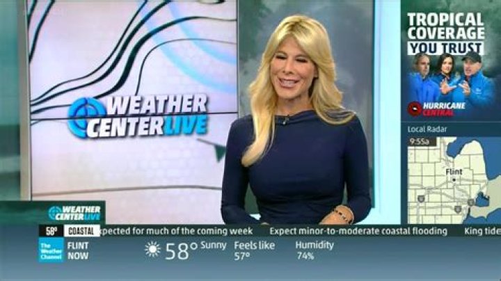 Is Meteorologist Alexandra Steele from "Weather Channel" married to Jim Cantore? Her Wiki, Bio, Net Worth, Daughter