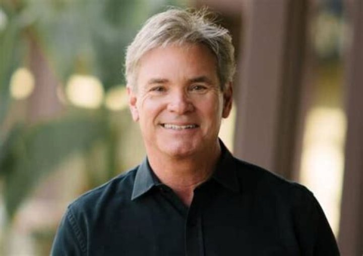 Jack Hibbs Bio, Age, Wife, Family, Height, Calvary Chapel, Net Worth